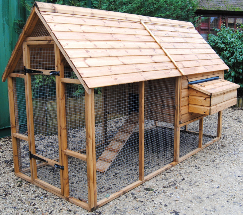 Super Sandringham 6 to 12 hens Chicken Coop - Best Seller - walk in design - SAVE £400